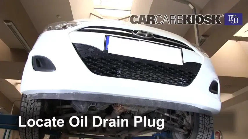 2012 Hyundai i10 Era 1.1L 4 Cyl. Oil Change Oil and Oil Filter